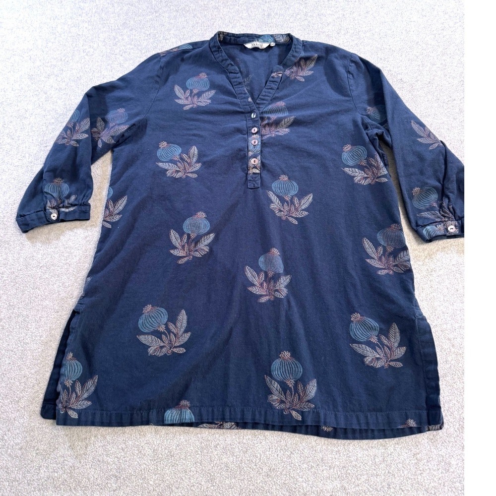Akkriti Tunic Top Womens Medium Navy Blue Botanical Block‎ Print Boho Henley